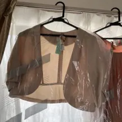 ワンピーススーツ ボレロ付き ピンクベージュ
