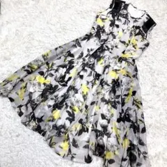 花柄ロングワンピース フラワー 総柄 フレア ノースリーブ メッシュ 白黒黄色