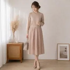 美品 UNITED ARROWS ニットワンピース ベージュ フレア 上品 綺麗