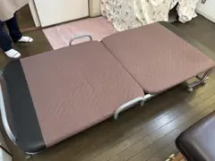 折りたたみベッド シングル キャスター付き ブラウンのサムネイル