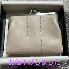 MONO COMMECAベージュ 二つ折り財布のサムネイル