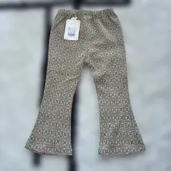 Item thumbnail for item 9d522eeb-f18e-4c96-8f06-d9736e16505b