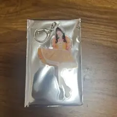めがらいふくじ 小熊まむ アクリルキーホルダー