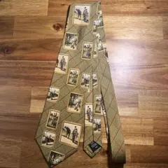 ダンヒル（dunhill）　ヴィンテージのゴルフ柄シルクネクタイ