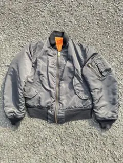 Item thumbnail for item 50aa4037-080b-4e7a-8910-3a4190208b07