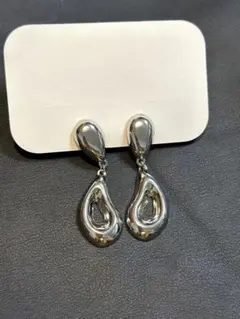ゴールド イヤリング
