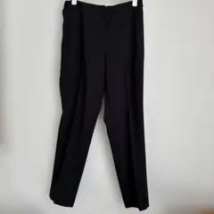 ICB ブラックテーパードパンツ