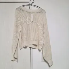 しまむら ニュアンス 刺繍 プルオーバー Lのサムネイル