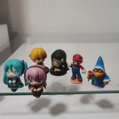 ボーカロイド・鬼滅の刃・マリオ ミニフィギュア 6点セット