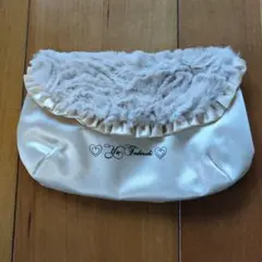 michlee ハート刺繍 ボアポーチ - メルカリ