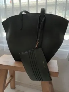 Charls&Keith ダークグリーン トートバッグ カードケース付き