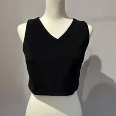 FOREVER 21 Vネック ノースリーブ トップス ブラック　ジップアップのサムネイル