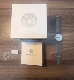 VERSACE VEK400521 腕時計のサムネイル