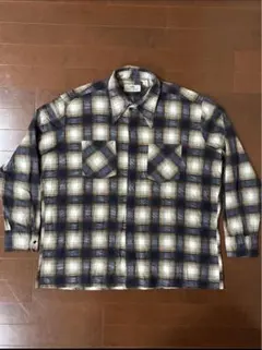 FRUIT OF THE LOOM シャツ