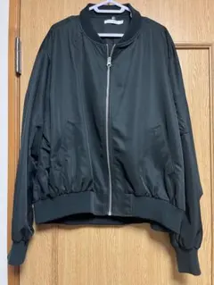 ブラック ジップアップジャケット Fサイズ