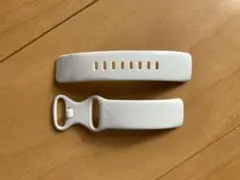 Fitbit charge5ベルト　ホワイト