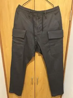 NANO UNIVERSE ダークグレーサルエルパンツ