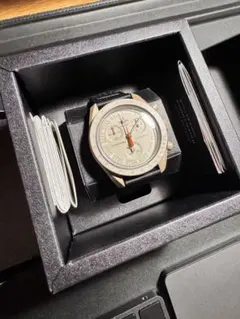 Item thumbnail for item 9620e011-679c-4493-98f1-f5c4d3732f2d