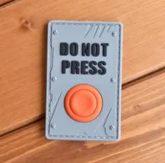 Push button PVC 刺繍ワッペン Patchのサムネイル