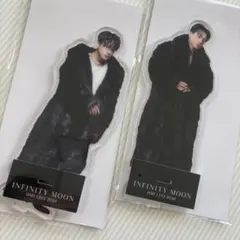 最終値下げ)INFINITY MOON ØMI アクリルスタンド&フォトカード - メルカリ
