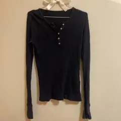 Brandy Melville 長袖トップスのサムネイル