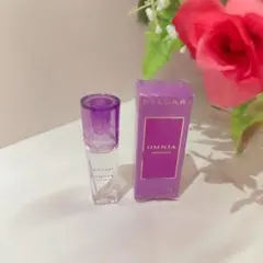 BVLGARI OMNIA AMETHYSTE ミニ香水5mlのサムネイル