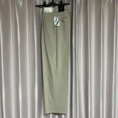 ユニクロ タックワイドパンツ