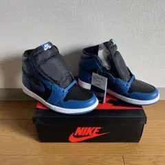 Item thumbnail for item c93e1ad8-f1c0-42b9-a389-119685623b9e