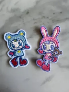 新品未使用mezzo piano 平成レトロ　水色 フルーツ刺繍パッチ mezzo piano - 新品 ナルミヤキャラクターズ メゾピアノ 刺繍缶バッジ