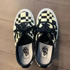 VANS チェッカーフラッグ スニーカーのサムネイル