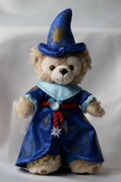 ダッフィー10周年ぬいぐるみバッジ
