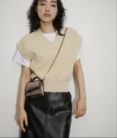 Adam et Rope⭐️ベージュ ニット Vネック ベスト