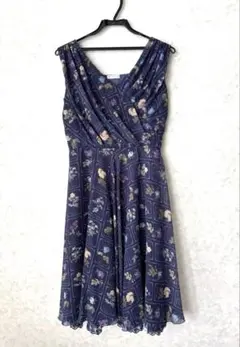 axes femme フラワープリント ノースリーブワンピース