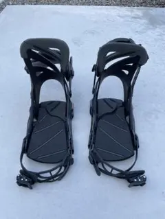 スノーボード ビンディング ブラック　割れあり