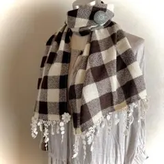 るん店長様専用ミナペルホネンハンドメイドanemoneブローチとレースのストール