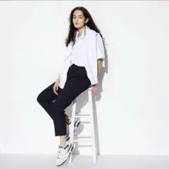 美品 ユニクロUNIQLO スマートアンクルパンツ〔M〕グレー ストレッチ 綺麗