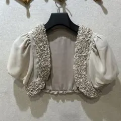 フリル付きショール Mサイズ クリーム色 パーティー ボレロ