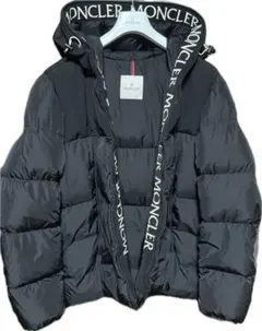 サイズ6モンクレール MONTCLA 白ワッペン ロゴ刺繍 ブラック 2018年