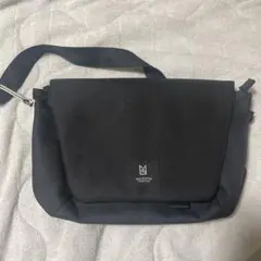 MILESTO ヒュッテ　メッセンジャーバッグS