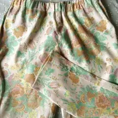 レギンス　花柄