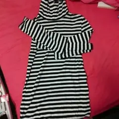 タートルネック ボーダー モノトーン