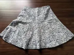 La scene privee 総レース　花柄フレアスカート　青系