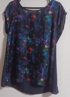 多色抽象模様 紺の半袖チュニック、綺麗、おしゃれ、重ね着風