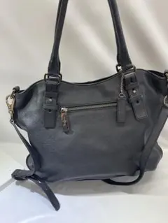 Cole Haan ブラックショルダーバッグ