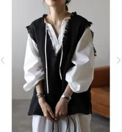 BONJOUR SAGAN ツイードフリンジディープVベスト