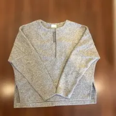 グレー クルーネック セーター サイドスリット