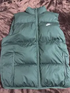【希少カラー】Nike ダウンベスト ダークグリーン