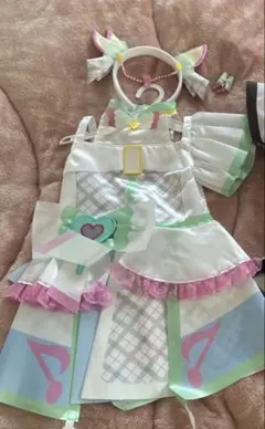 キミとアイドルプリキュア キュアズキューン 衣装 アクセサリーつきのサムネイル