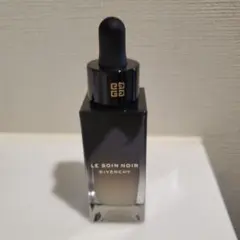 GIVENCHY　ソワンノワール　セラム　コンサントレ　30mlのサムネイル