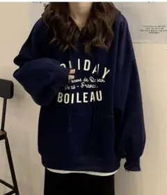 レディース長袖パーカー　Ｌサイズ　紺色